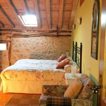 לינה וארוחת בוקר Torremocha de Ayllón Casa Rural Calle Real מראה חיצוני תמונה
