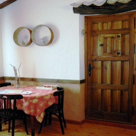 לינה וארוחת בוקר Torremocha de Ayllón Casa Rural Calle Real מראה חיצוני תמונה